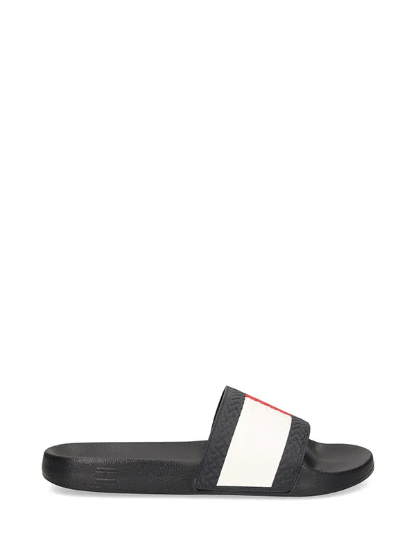 Embossed Flag Pool S