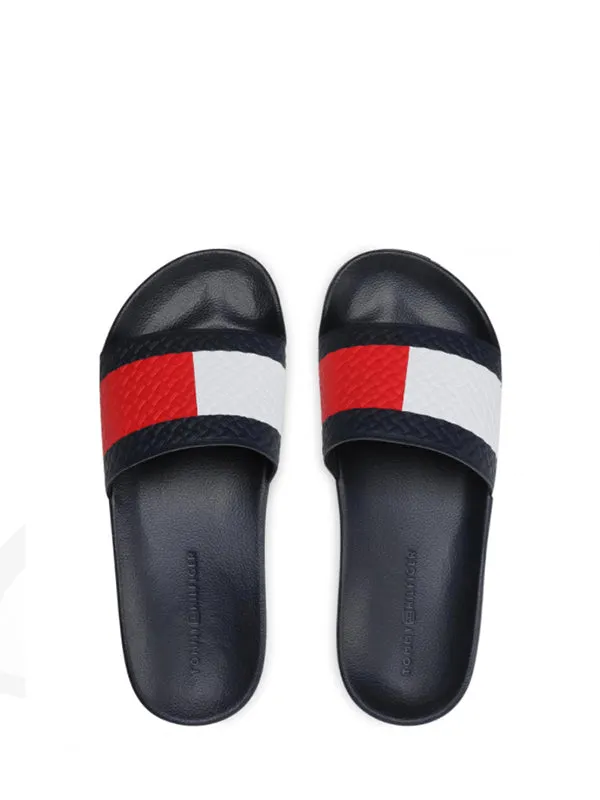 Embossed Flag Pool S