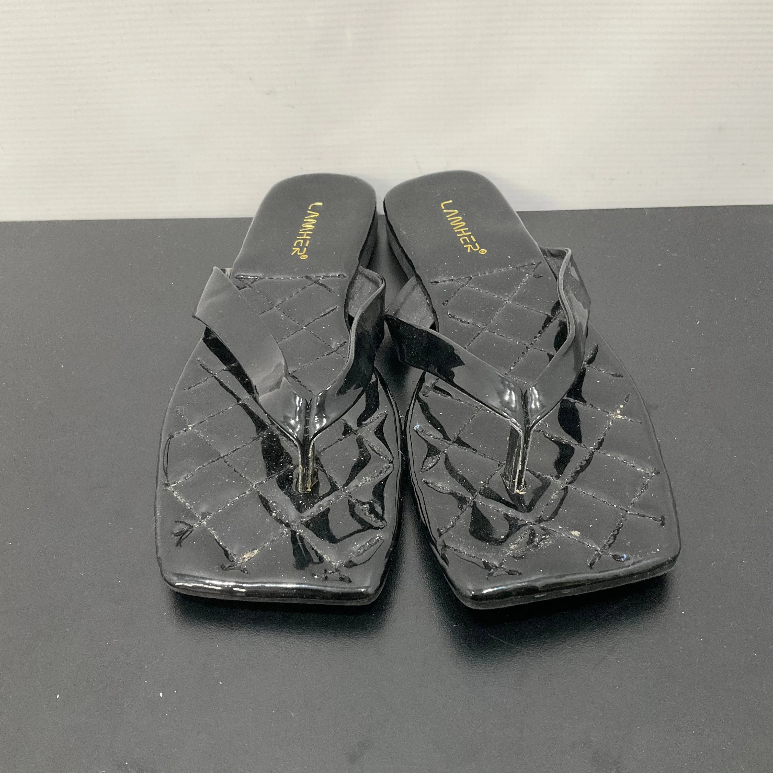 Sandals Flip Flops By Clothes Mentor  Size: 8