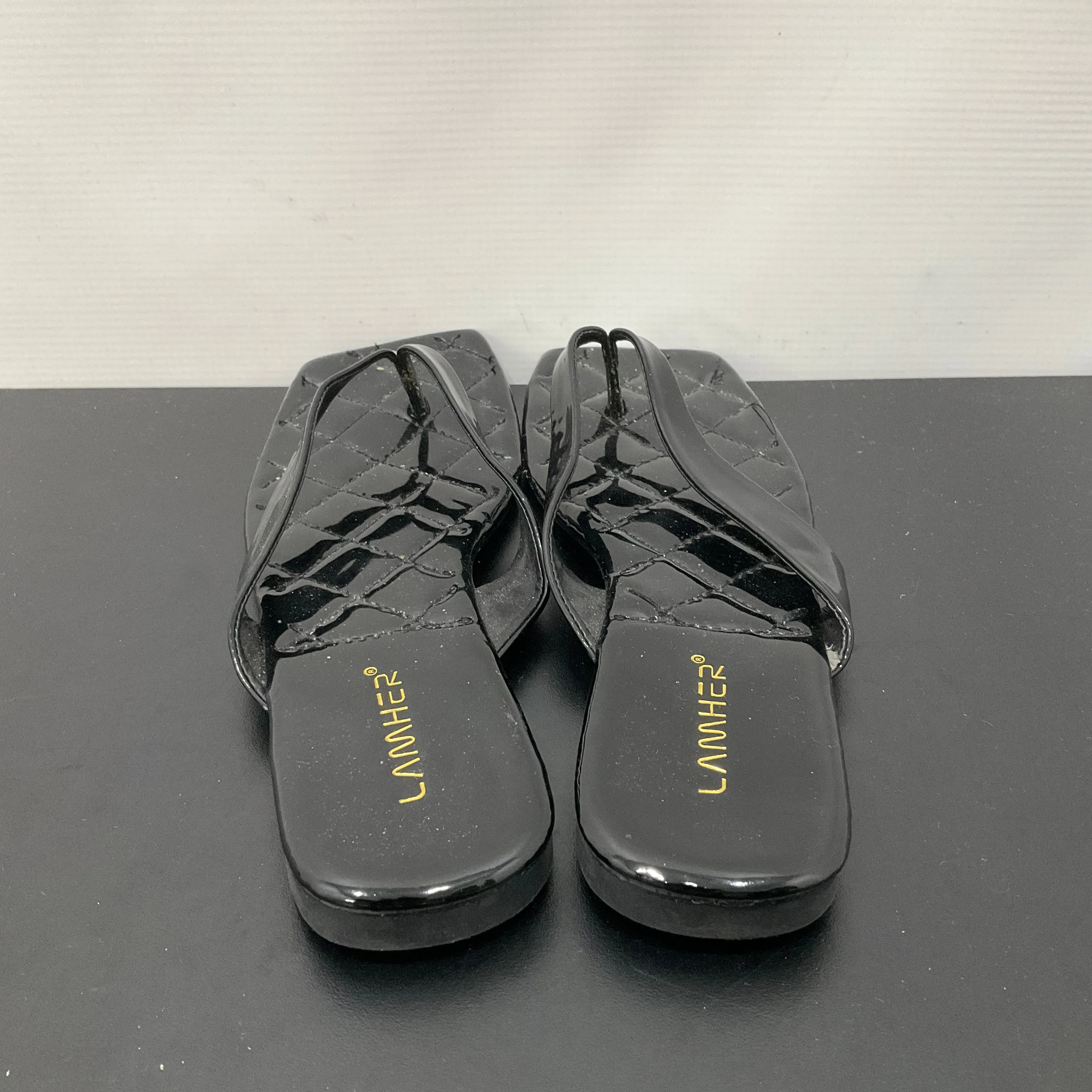 Sandals Flip Flops By Clothes Mentor  Size: 8